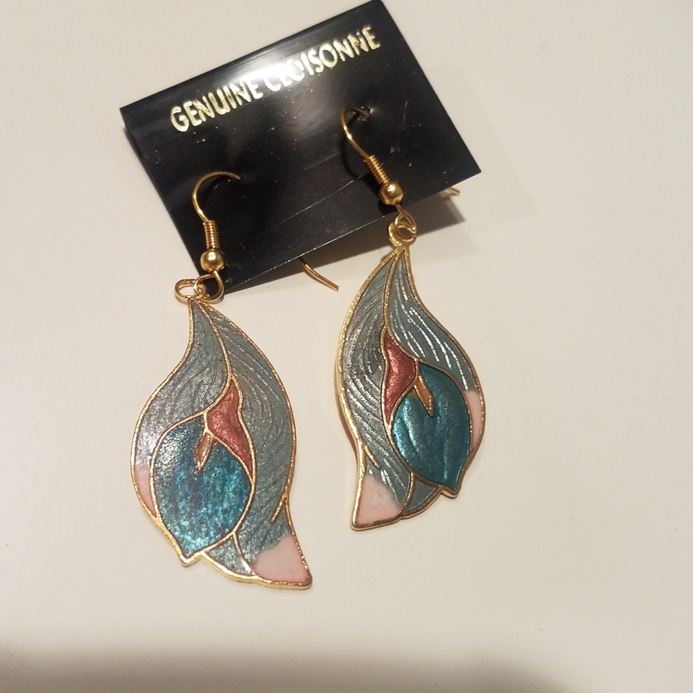 Genuine cloisonné flow motif earrings. Brand new